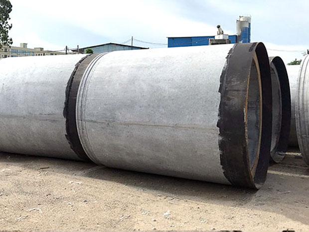 钢筋混凝土顶管