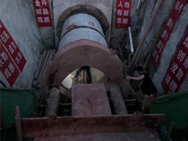 中石化西气东输工程重庆市大足区，铜梁区，南区顶管段现场实拍。